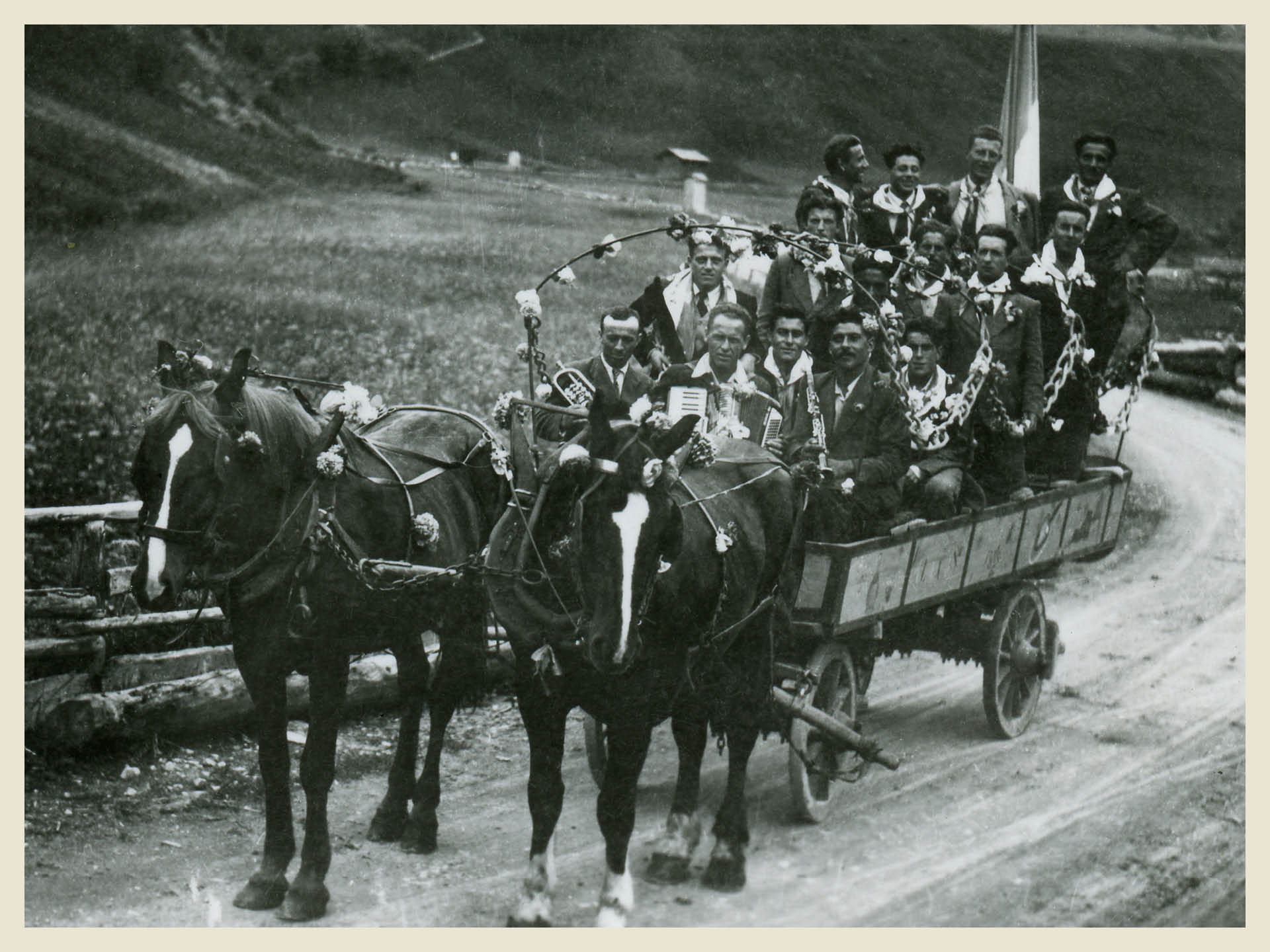 Il "carro dei coscritti" del 1926 scattata a Sant